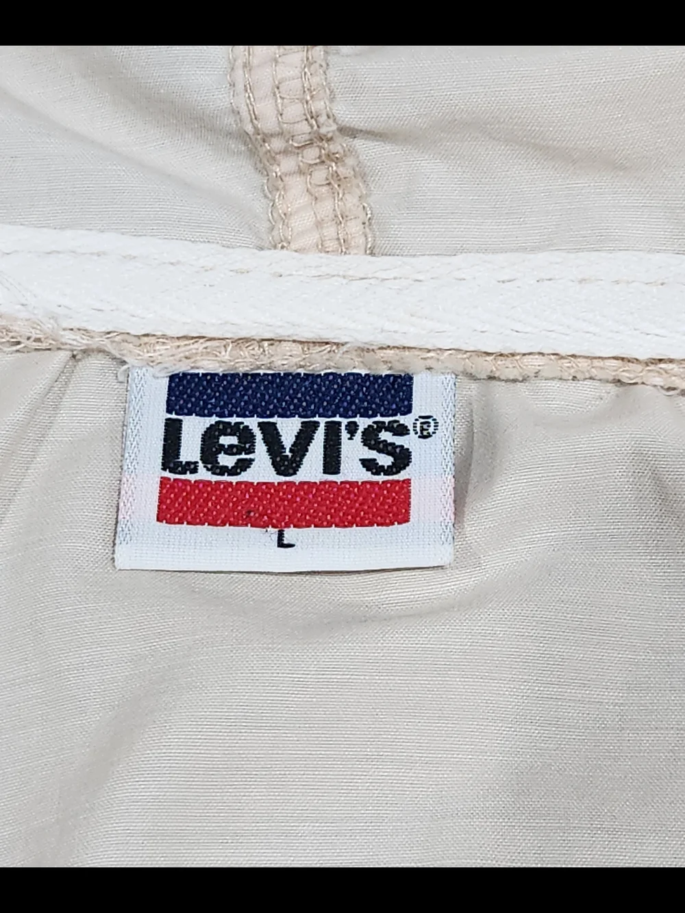 VTG LEVIS Light Beige Hooded Pullover Jacket